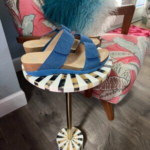 Dansko Size 10 Beautiful Blue Slides